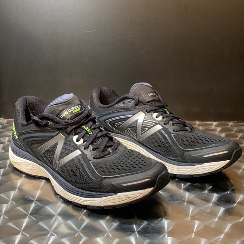 New Balance 860 v8 Men’s Running Shoes